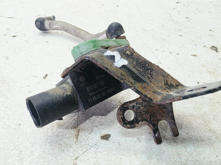 CZUJNIK POZIOMOWANIA ŚWIATEŁ LEWY AUDI A4 B8 A5 8T 8K0941285N 8K0907503