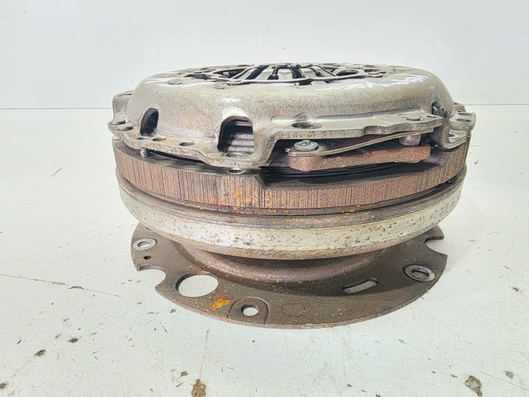 KOŁO DWUMASOWE SPRZĘGŁO AUDI A4 B8 A5 2.0 TDI 2.0 TFSI 0B2105266S 15/26