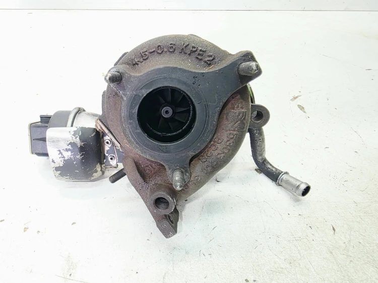 TURBOSPRĘŻARKA TURBO TURBINA AUDI A4 B8 A5 8T 2.0 TDI 03L145701E