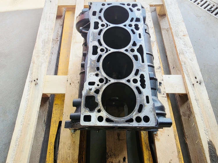 BLOK SILNIKA AUDI A3 8V VOLKSWAGEN SEAT SKODA 2.0 TDI CUN 03N023A 18/26