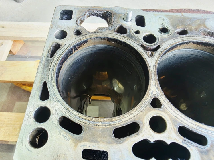 BLOK SILNIKA AUDI A3 8V VOLKSWAGEN SEAT SKODA 2.0 TDI CUN 03N023A 18/26