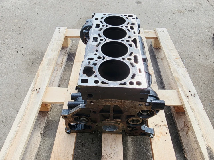 BLOK SILNIKA AUDI A3 8V VOLKSWAGEN SEAT SKODA 2.0 TDI CUN 03N023A 16/26