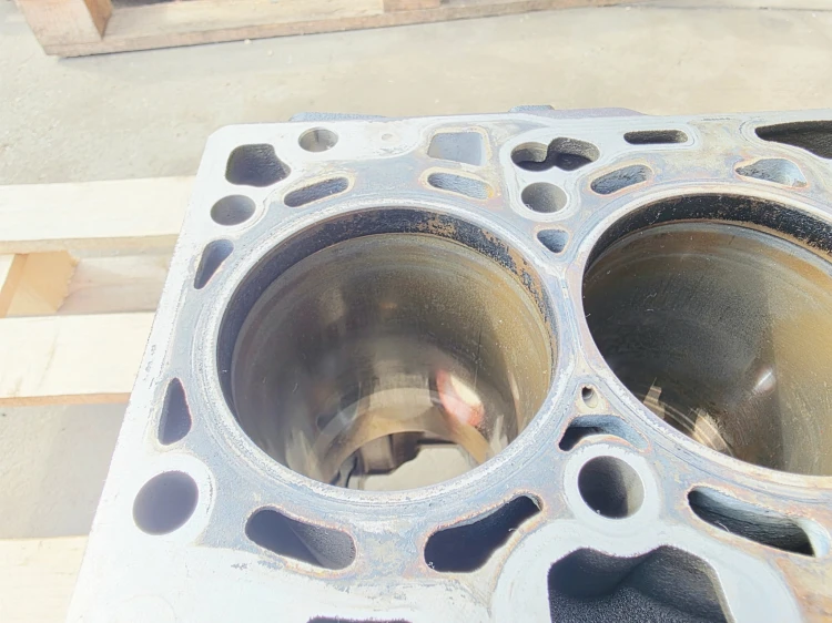 BLOK SILNIKA AUDI A3 8V VOLKSWAGEN SEAT SKODA 2.0 TDI CUN 03N023A 16/26