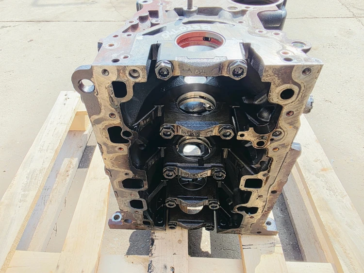 BLOK SILNIKA AUDI A3 8V VOLKSWAGEN SEAT SKODA 1.6 TDI 04L023A 15/26