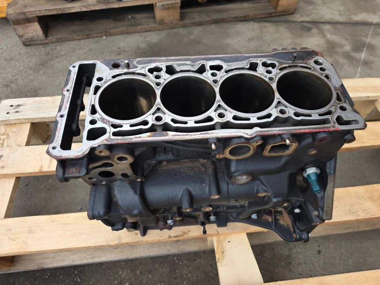 BLOK SILNIKA AUDI A4 B9 A5 8W Q5 FY 2.0 TFSI DKN 06K103023N 14/26