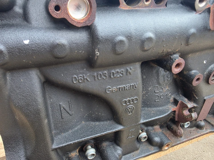 BLOK SILNIKA AUDI A4 B9 A5 8W Q5 FY 2.0 TFSI DKN 06K103023N 14/26