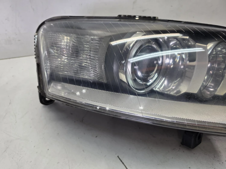 REFLEKTOR PRAWY AUDI A6 C6 4F0941004BB XENON SKRĘTNY NA CZĘŚCI