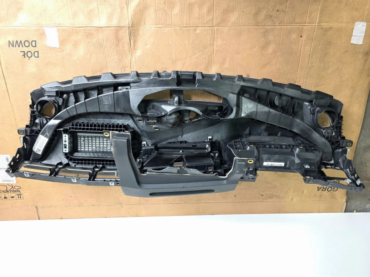 DESKA KOKPIT KONSOLA AUDI A4 B9 8W1857001K EUROPA