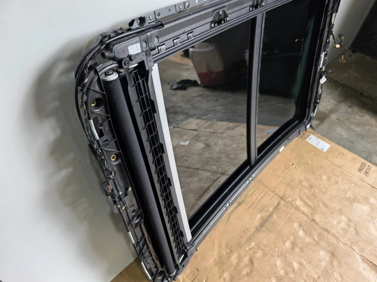 SZYBERDACH PANORAMA KOMPLET AUDI Q7 4M 4M0877041A 5L9 S-LINE