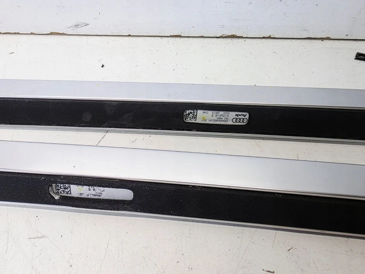RELING RELINGI DACHOWE DACHOWY CHROM AUDI Q5 FY 80A860021H 80A860022H 3Q7
