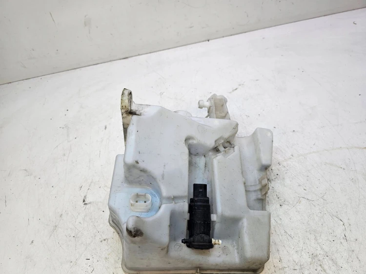 ZBIORNIK PŁYNU DO SPRYSKIWACZY AUDI A1 8X VW SEAT 6C0955453G
