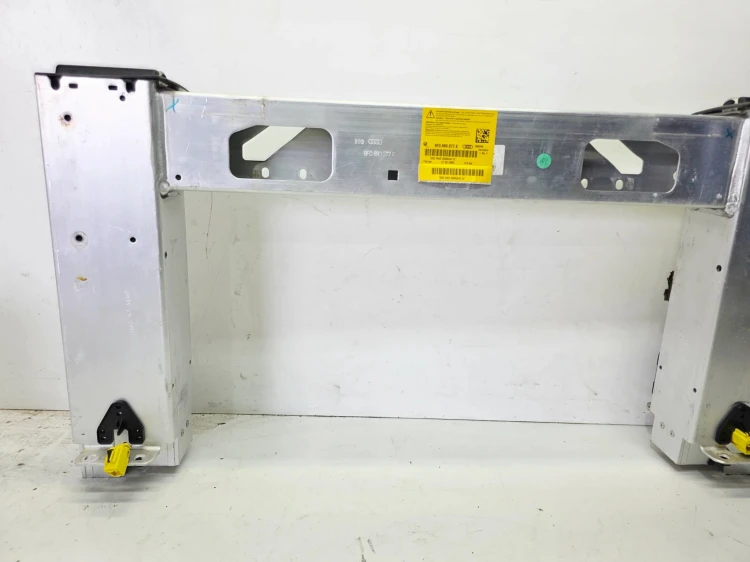 ZABEZPIECZENIE W RAZIE DACHOWANIA PAŁĄK AUDI A5 8F CABRIO 8F0880077E