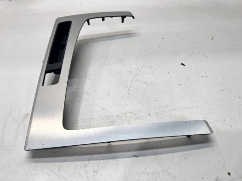 DEKOR KONSOLI TUNELU ŚRODKOWEGO AUDI Q5 FY 80A 80B863969 SZCZOT.ALUMINIUM 1