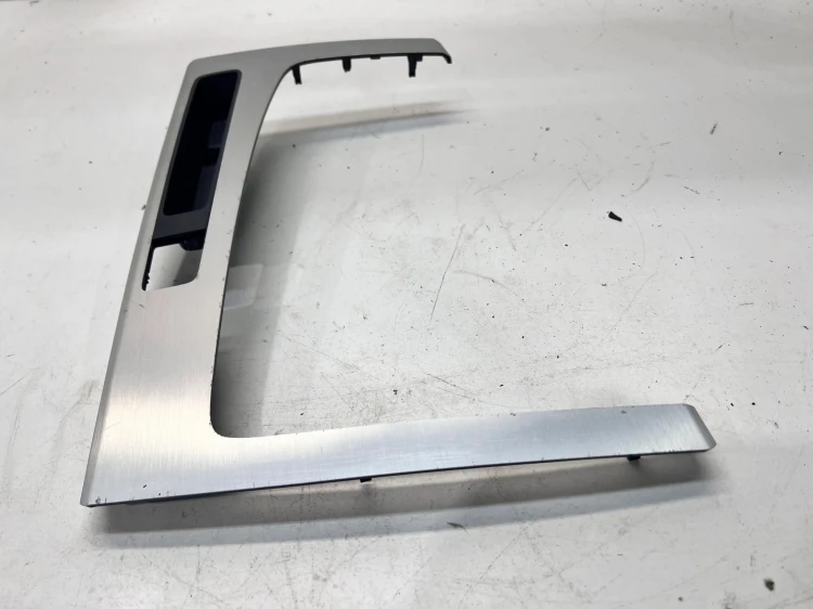 DEKOR KONSOLI TUNELU ŚRODKOWEGO AUDI Q5 FY 80A 80B863969 SZCZOT.ALUMINIUM 1