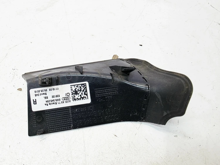 ZAŚLEPKA OSŁONA LAMPY PRAWY TYŁ AUDI A5 8W SPORTBACK 8W8945254