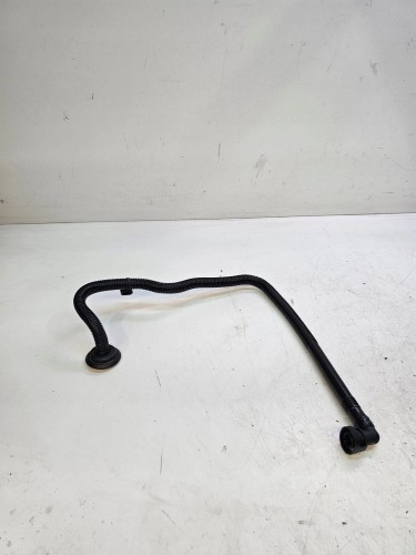 WĄŻ PRZEWÓD POWIETRZA AUDI A4 B9 A5 8W0915143B