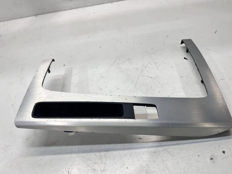 DEKOR KONSOLI TUNELU ŚRODKOWEGO AUDI Q5 FY 80A 80B863969 SZCZOT.ALUMINIUM 1
