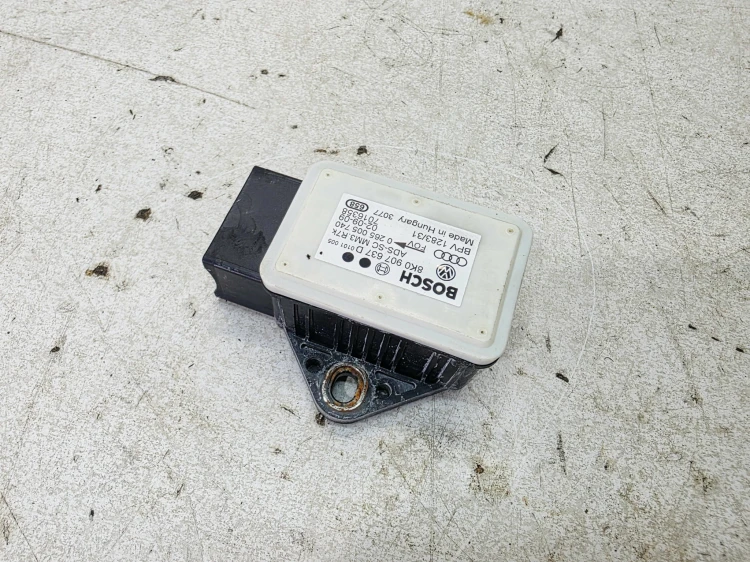 CZUJNIK ODCHYLENIA KĄTOWEGO ESP AUDI A4 B8 A5 8T 8K0907637D
