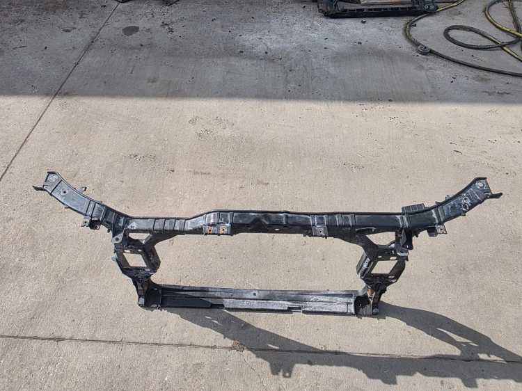 PAS PRZEDNI WZMOCNIENIE CZOŁOWE AUDI A4 B8 A5 8T LIFT 8K0805594M