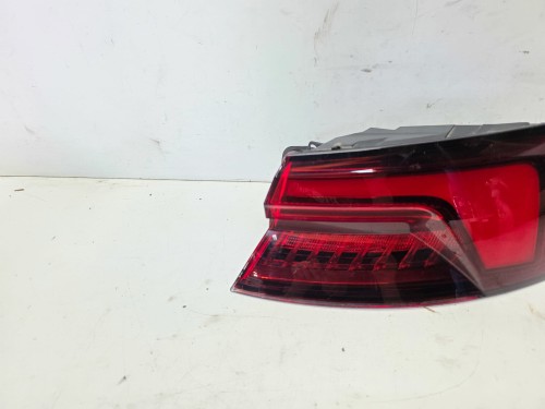 LAMPA PRAWY TYŁ LED W BŁOTNIK AUDI A5 8F SPORTBACK 8W6945092J