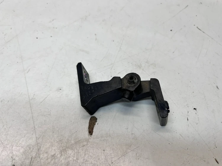 ZAWIAS DRZWI LEWY AUDI A4 B8 A5 8T Q5 8K0831401D