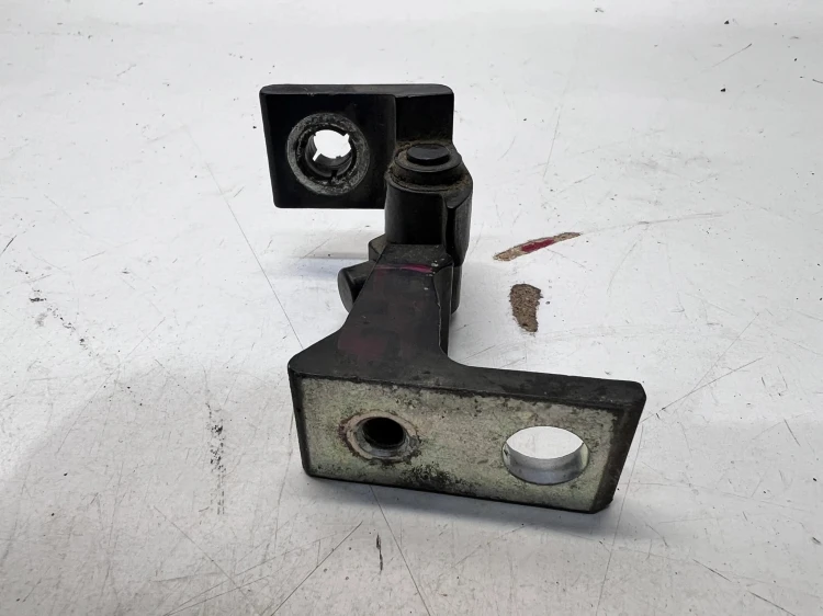 ZAWIAS DRZWI LEWY AUDI A4 B8 A5 8T Q5 8K0831401D