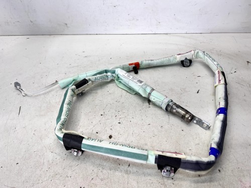 KURTYNA POWIETRZNA PRAWA AUDI A4 B9 AVANT 8W9880742F