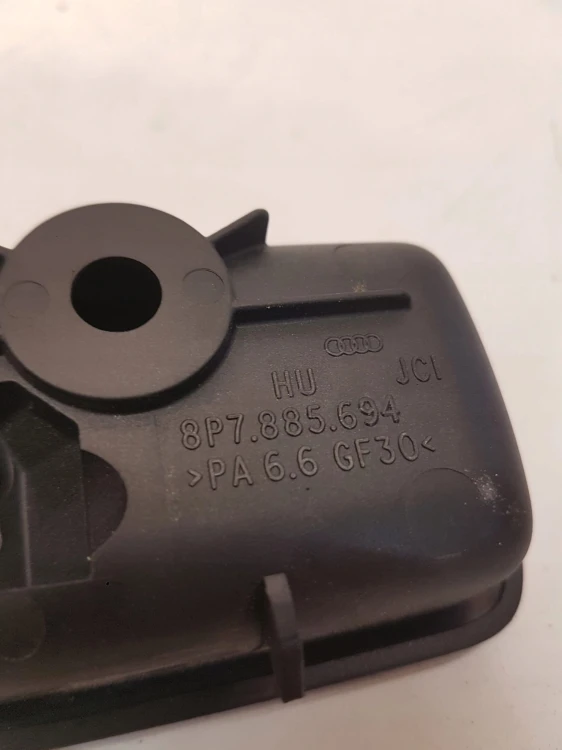 CIĘGNO FOTELA PRAWE AUDI A3 8P VW GOLF 8P7885694