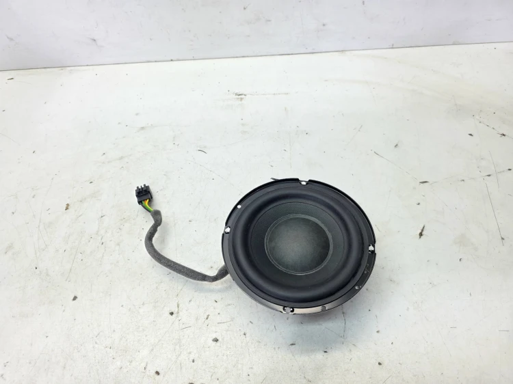 GŁOŚNIK SUBWOOFER TUBA AUDI A4 B9 AVANT A5 8W SPORTBACK 8W9035382B