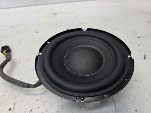 GŁOŚNIK SUBWOOFER TUBA AUDI A4 B9 AVANT A5 8W SPORTBACK 8W9035382B