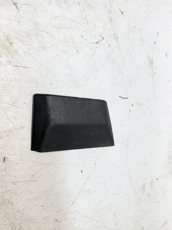 ZAŚLEPKA OSŁONA SŁUPKA PRAWA AUDI A5 8W SPORTBACK 8W8853590