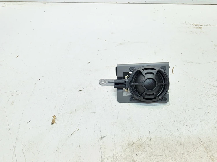 GŁOŚNIK WYSOKOTONOWY BANG LEWY AUDI A4 B9 A5 8W 8W6035399D