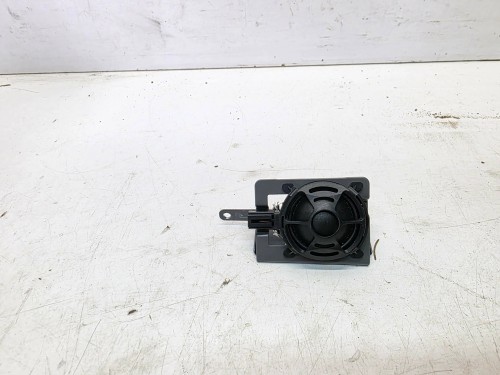 GŁOŚNIK WYSOKOTONOWY BANG PRAWY AUDI A4 B9 A5 8W6035400D
