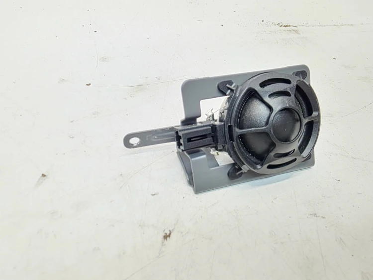 GŁOŚNIK WYSOKOTONOWY BANG PRAWY AUDI A4 B9 A5 8W6035400D