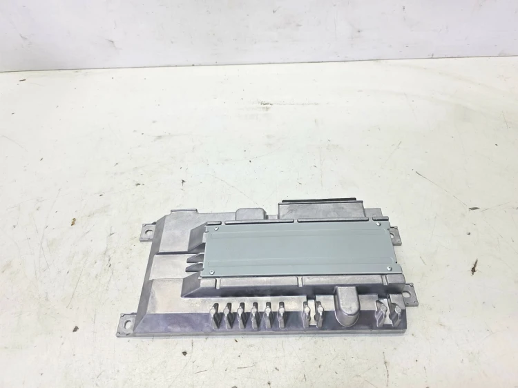 WZMACNIACZ RADIA BANG & OLUFSEN AUDI A5 8W A4 B9 8W0035465