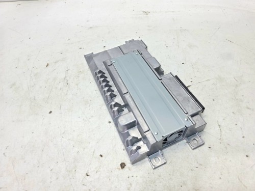WZMACNIACZ RADIA BANG & OLUFSEN AUDI A5 8W A4 B9 8W0035465