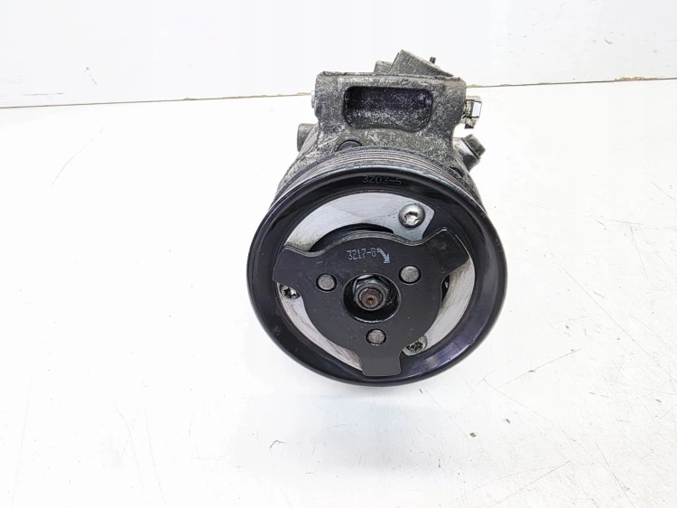 SPRĘŻARKA KOMPRESOR KLIMATYZACJI AUDI VOLKSWAGEN SEAT SKODA 5Q0820803C