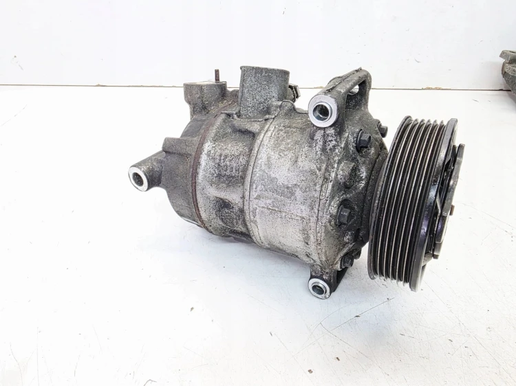 SPRĘŻARKA KOMPRESOR KLIMATYZACJI AUDI VOLKSWAGEN SEAT SKODA 5Q0820803C