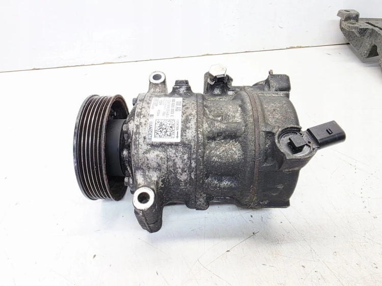 SPRĘŻARKA KOMPRESOR KLIMATYZACJI AUDI VOLKSWAGEN SEAT SKODA 5Q0820803C
