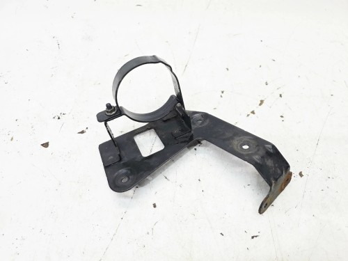 UCHWYT MOCOWANIE POMPY WODY AUDI A4 B9 A5 8W 2.0 TDI 8W0145896C