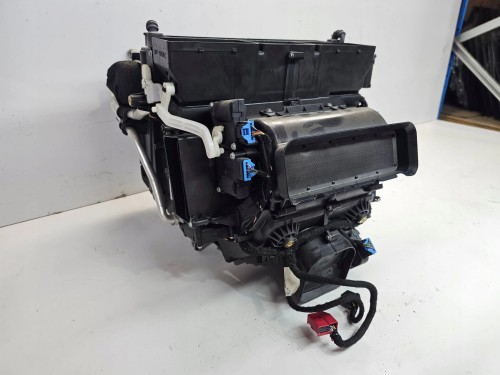NAGRZEWNICA KOMPLETNA AUDI A6 C6 4F1820351N EUROPA