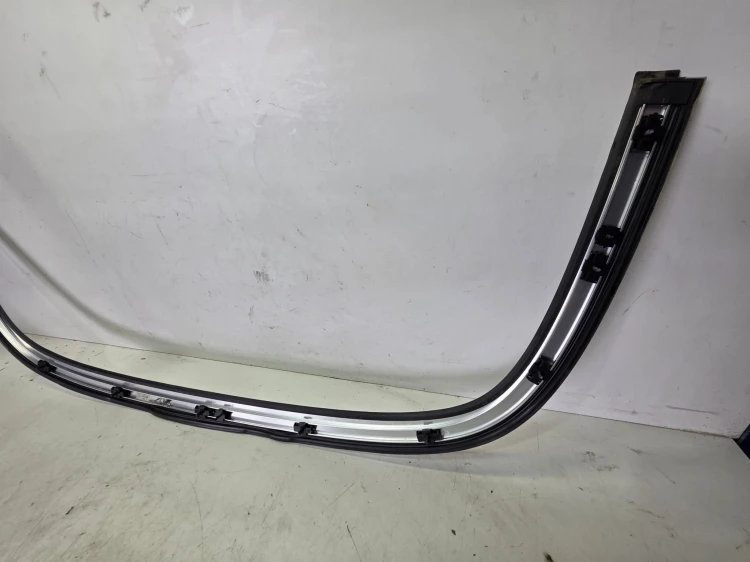 LISTWA CHROM POKRYWY DACHU AUDI A5 8T CABRIO 8F0853297D