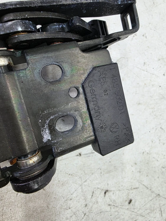MECHANIZM ZAMEK OTWIERANIA DACHU AUDI A5 8T 8F CABRIO 8F0871499