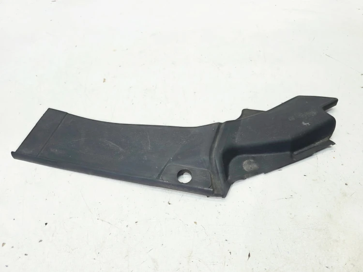LISTWA GÓRNA REFLEKTORA NAKŁADKA PRAWY PRZÓD AUDI A4 B9 8W0805286