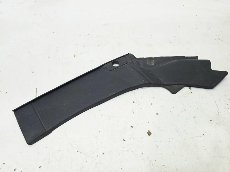 LISTWA GÓRNA REFLEKTORA NAKŁADKA LEWY PRZÓD AUDI A4 B9 8W0805285