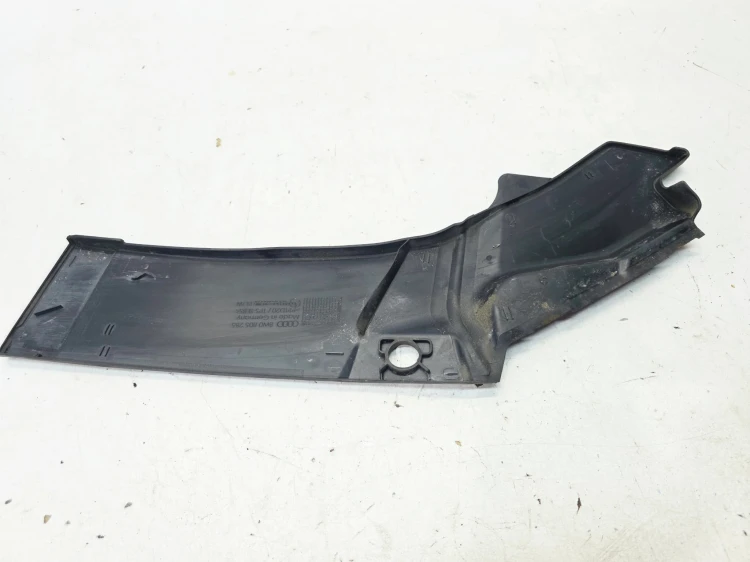 LISTWA GÓRNA REFLEKTORA NAKŁADKA LEWY PRZÓD AUDI A4 B9 8W0805285