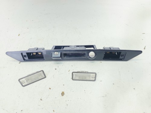 BLENDA PODŚWIETLENIE TABLICY REJ. AUDI A8 D3 A5 8F 4E0827574H