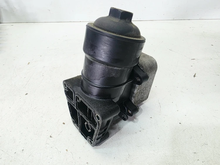 OBUDOWA FILTRA OLEJU AUDI VOLKSWAGEN SEAT SKODA 1.6 2.0 TDI 03L115389E