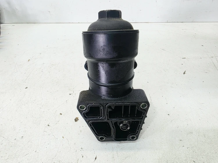 OBUDOWA FILTRA OLEJU AUDI VOLKSWAGEN SEAT SKODA 1.6 2.0 TDI 03L115389E