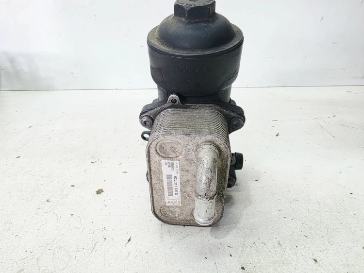 OBUDOWA FILTRA OLEJU AUDI VOLKSWAGEN SEAT SKODA 1.6 2.0 TDI 03L115389E